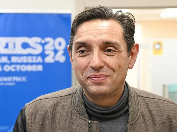 Vulin demantovao samog sebe: Nisu mi uvedene sankcije!