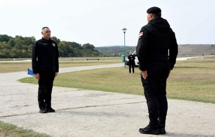 Vulin: Ne spremamo ruske dobrovoljce za Kosovo, dovoljni su Srbi