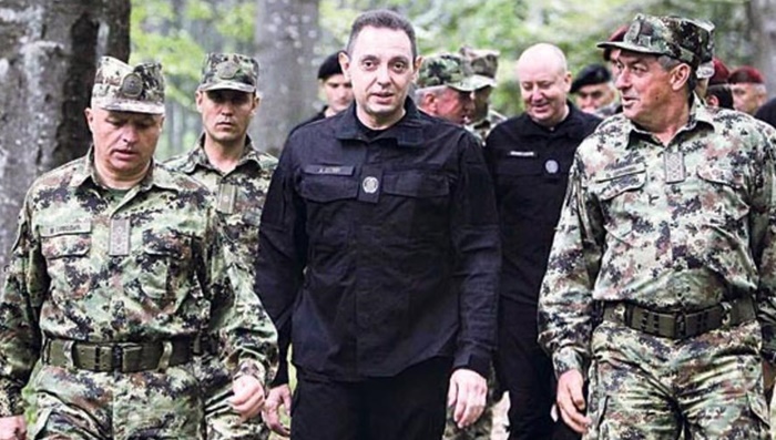 Vulinu nije dozvoljen ulazak u Crnu Goru u srbijanskim uniformama