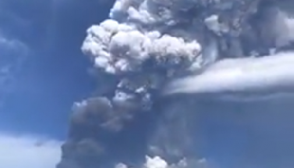 Vulkan Etna na talijanskome otoku Siciliji ponovno eruptirao