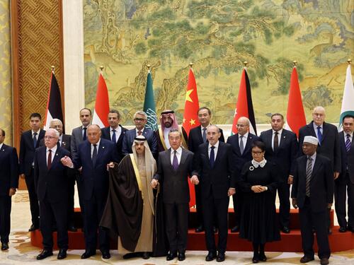 Wang YI: Svijet mora 'hitno djelovati' na smirivanju sukoba Izraela i Hamasa