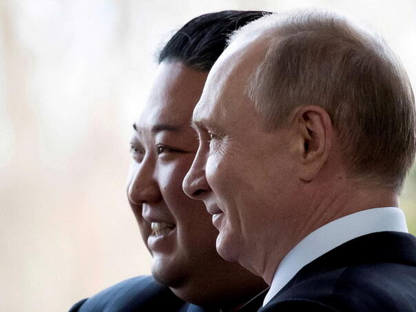 Washington upozorava Sjevernu Koreju da ne snabdijeva Rusiju oružjem