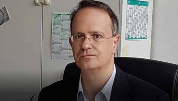 Weber: Branu za odbranu sistema predstavlja to troje stranih sudija