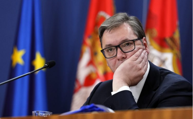 Weber: Vučić će biti prisiljen da uvede sankcije Rusiji