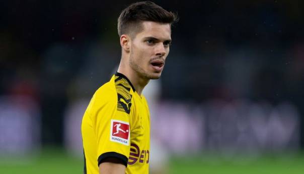 Weigl prešao u Benficu iako su ga tražili PSG i Manchester United