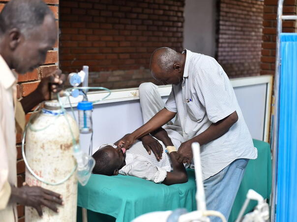 WHO: U napadu na bolnicu i vrtić u Sudanu 114 ubijenih, među njima 63 djece