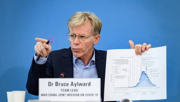 WHO upozorava da će pandemija trajati i tokom 2022.