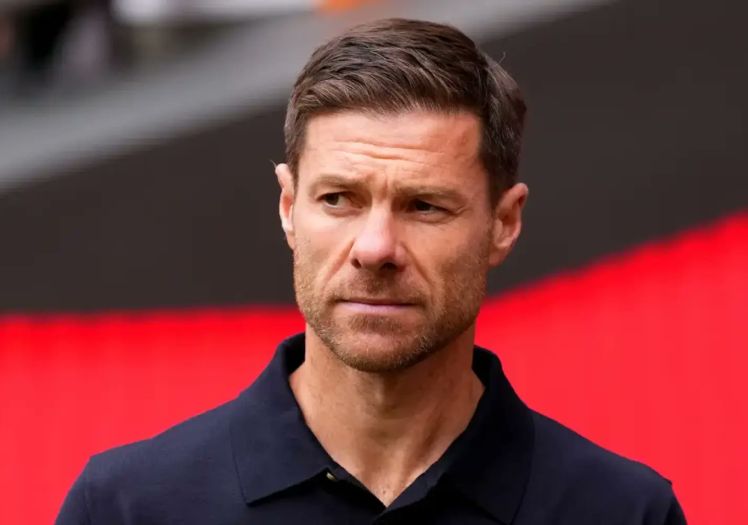 Xabi Alonso nakon Reala preuzima engleskog velikana?