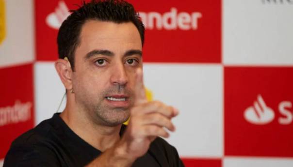 Xavi postigao dogovor s čelnicima Barcelone