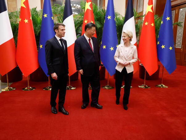 Xi rekao da SAD pokušava 'natjerati Peking' da napadne Tajvan