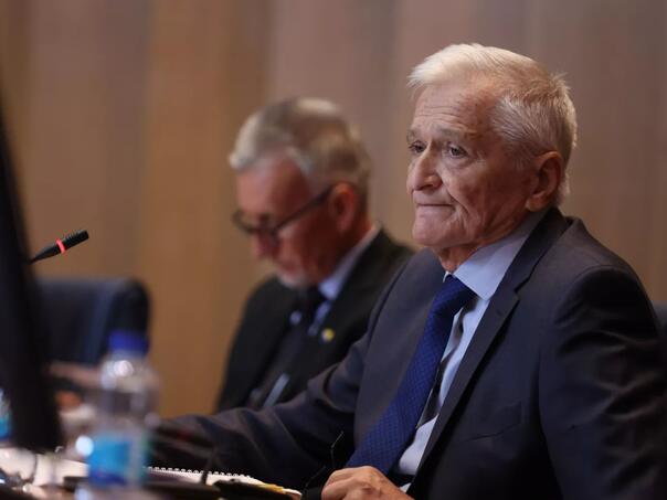 Za danas zakazana hitna sjednica o akcizama, SNSD najavio novi bojkot