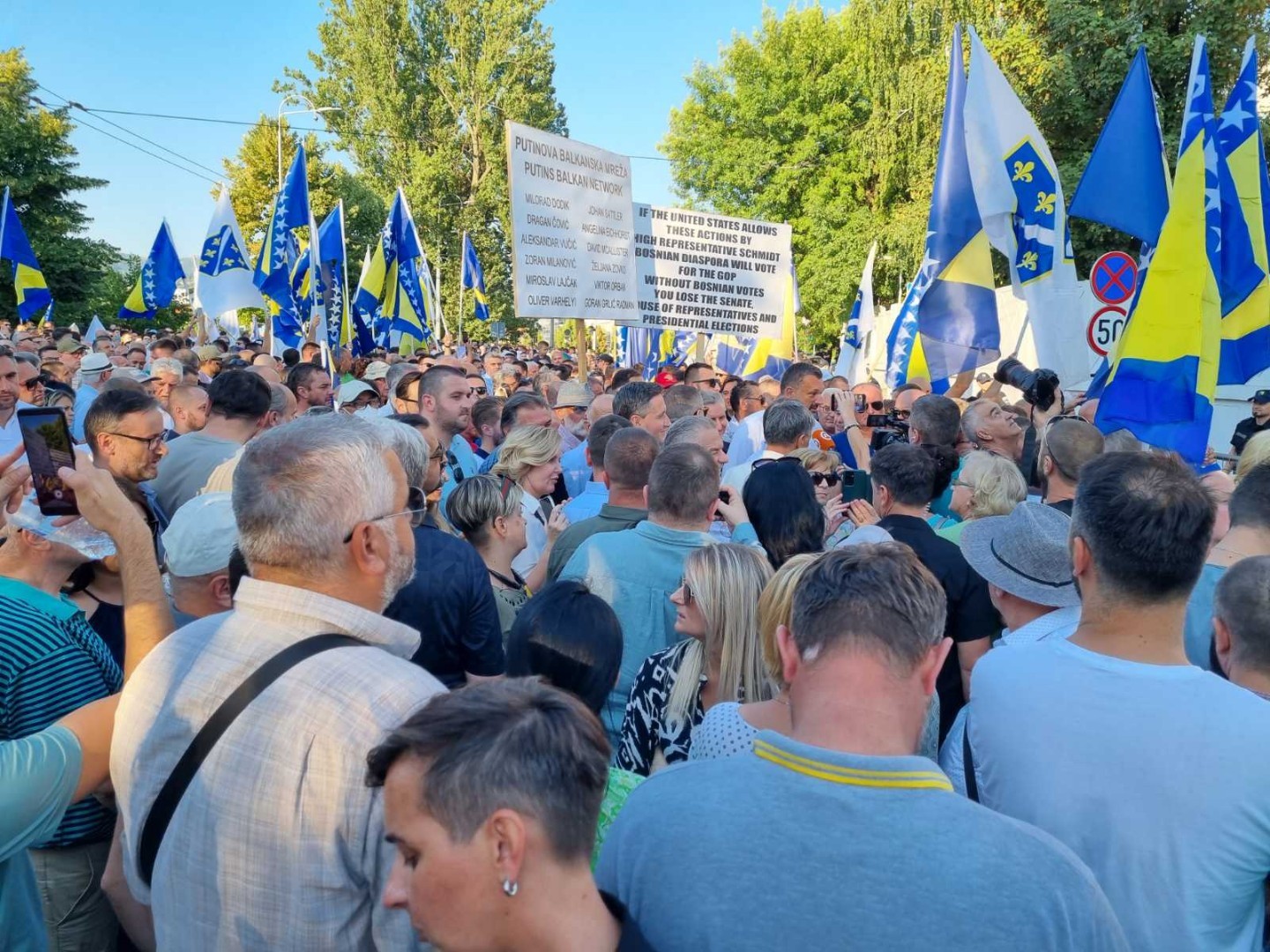 Za danas zakazani novi protesti pred OHR-om