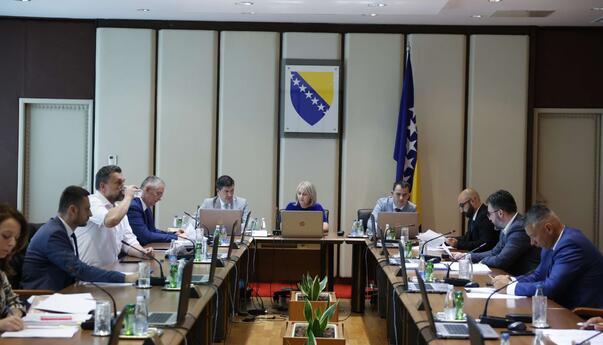 Za kupovinu zgrade UIO u Banjaluci 70 miliona KM