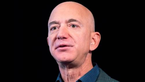 Za mjesto u svemirskoj letjelici Jeffa Bezosa ponuđeno gotovo 2.5 miliona dolara