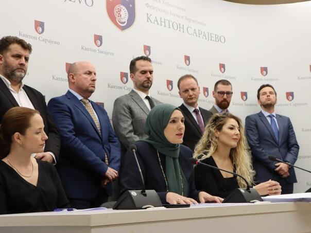 Za nove kolektivne ugovore sindikatima Vlada KS izdvaja 100 miliona iz budžeta