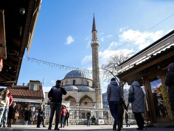 Za osam mjeseci BiH posjetilo 1,3 miliona turista, ostvareno 2,8 miliona noćenja