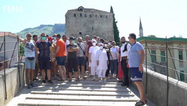 Za osam mjeseci više od 1,4 miliona noćenja turista, najviše iz Srbije i UAE