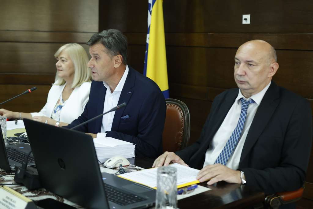 Za pet ustanova socijalne zaštite ukupno 2.000.000 KM
