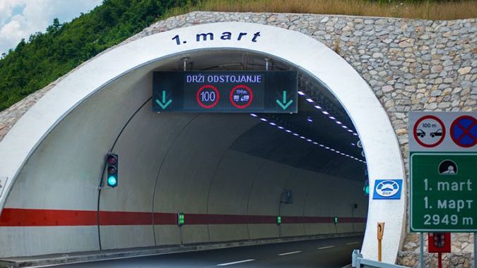 Za saobraćaj zatvorena lijeva cijev tunela 1. mart