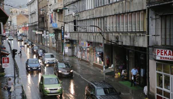 Za Sarajevo i Mostar izdato narandžasto upozorenje zbog najavljene grmljavine i padavina
