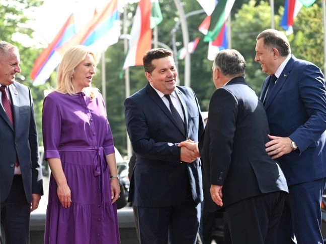 Za Stevandića poraz Orbana ravan grčkoj mitologiji: Odlazeći premijer kao "feniks"