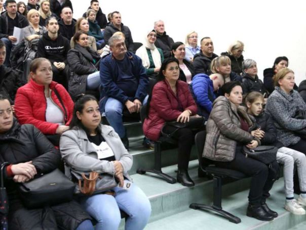 Za stipendiranje učenika i studenata s invaliditetom u TK-a izdvojeno više od 80.000 KM