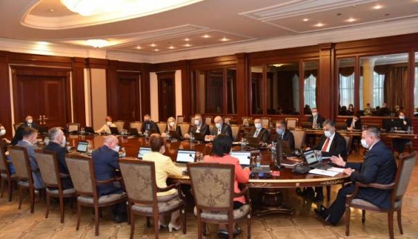 Za zapošljavanje 2.209 radnika u RS 10,9 miliona KM