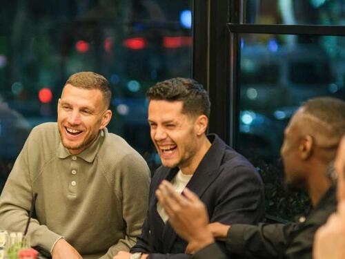 Zabija za BiH, čeka dijete i otvara restorane u Istanbulu