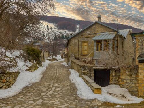 Zabijelila se Grčka usred aprila: Snježno proljeće i na Halkidikiju