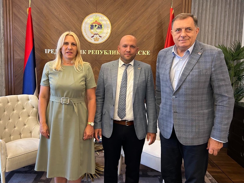 Zaboravio optužbe: Dodika interesuju projekti iz Njemačke