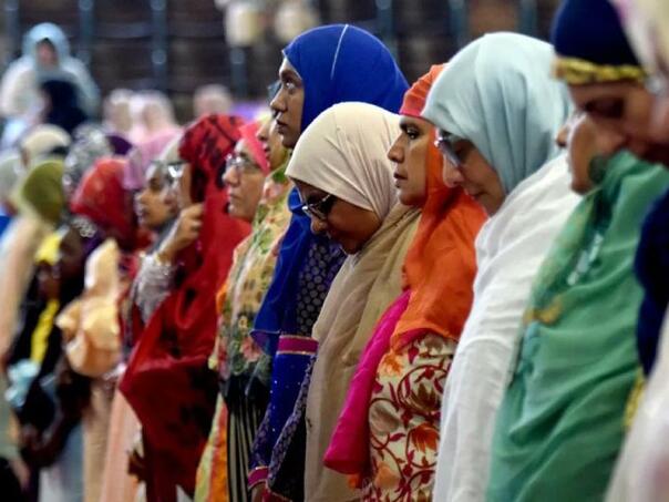 Zabranjen hidžab u zemlji sa 98 posto muslimana