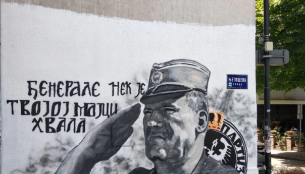 Zabranom skupa za 9. novembar MUP Srbije brani zločinca Mladića