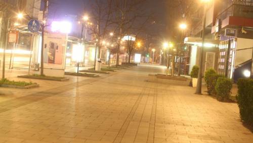 Zabranu kretanja u RS-u prekršilo 36 osoba, osam mjeru kućne izolacije