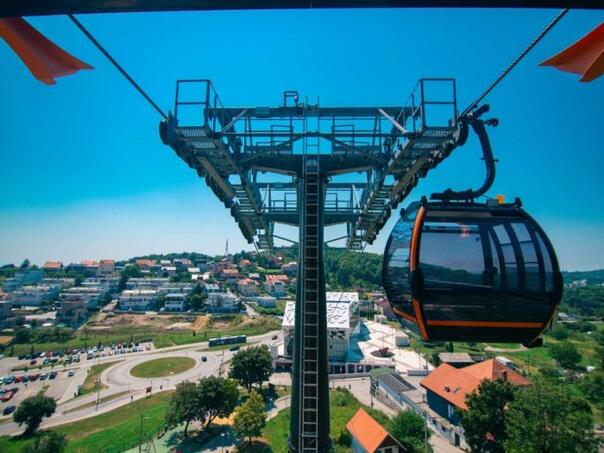 Zagreb: Putnici zbog kvara na žičari visili 45 minuta