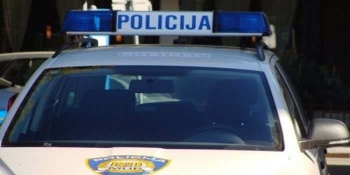 Zagreb: Vozač koji je dvaput pokušao pregaziti policajca završio u pritvoru