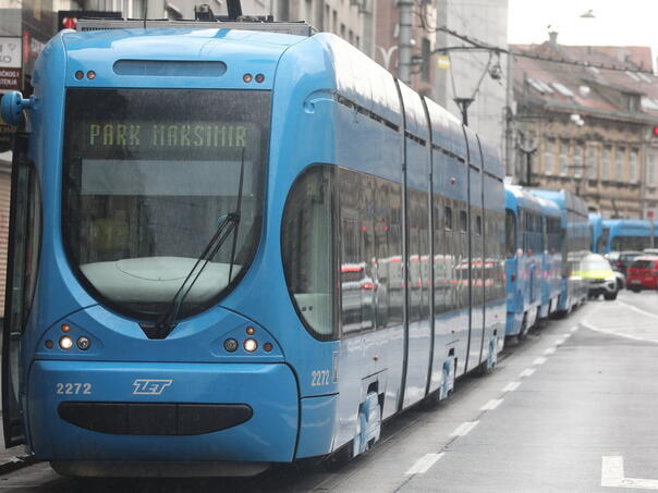 Zagreb: ZET-ovog vozača putnik izbo nožem