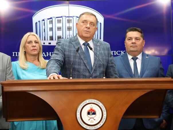 "Zagrijavanje" bez publike: Dodik opet najavio nezavisnost RS-a