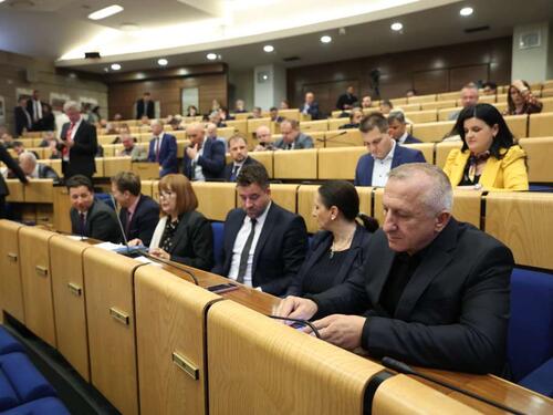Zaimović: Odluke današnje sjednice Predstavničkog doma mogu biti sporne