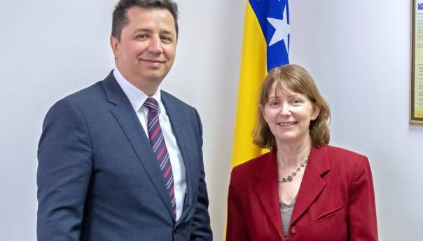 Zaimović primio u nastupnu posjetu šeficu Misije OSCE-a u BiH Kavalec