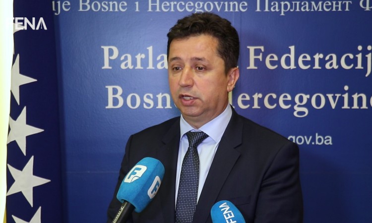 Zaimović: Tražit ćemo način da radimo uz prisustvo svih zastupnika