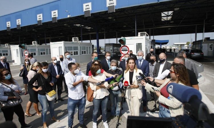 Zajedničkim graničnim prijelazima zapadni Balkan bi mogao uštediti