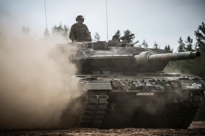 Zapadni partneri obećali poslati 321 teški tenk u Ukrajinu