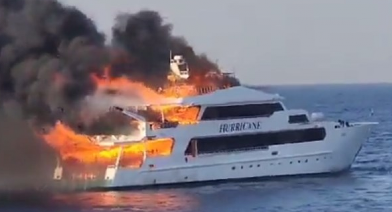 Zapalila se jahta na kojoj je bilo 26 ljudi: Tri osobe nestale