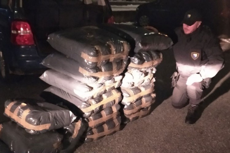 Zaplijenjeno 280 kilograma duhana namijenjenog za crno tržište