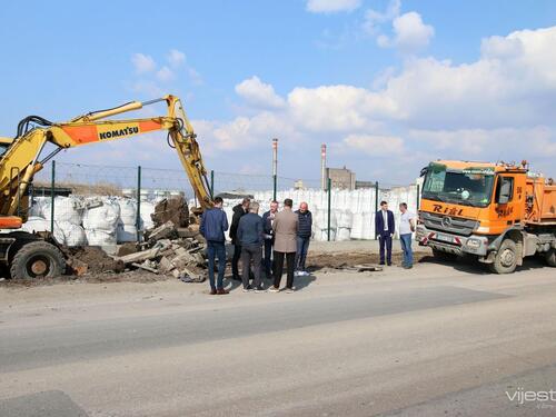 Započela rekonstrukcija cestovnog ulaza u Lukavac: Projekat od 6,5 miliona KM