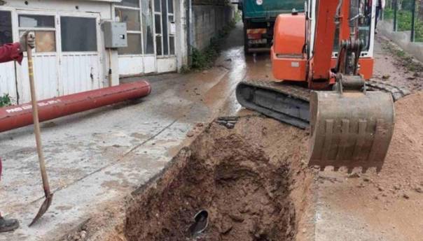 Započeli radovi na rekonstrukciji kanalizacione mreže u Ulici mali Soukbunar
