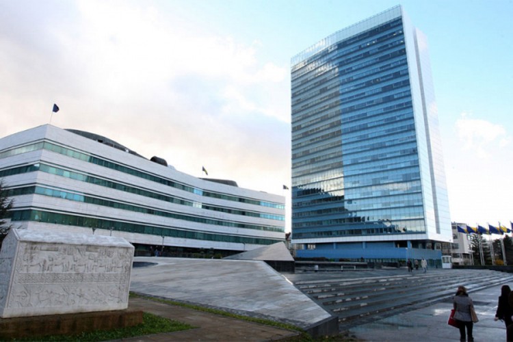 Zaposleni u institucijama BiH najavili proteste