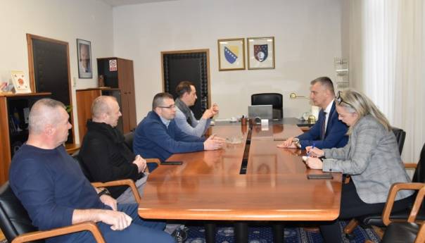 Zapošljavanje vatrogasaca i nabavku opreme planirati kroz budžet KS za 2020.