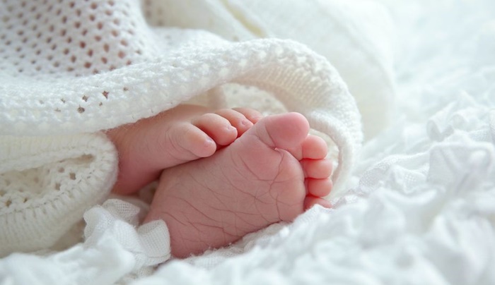 Zaražena trudnica rodila zdravu bebu