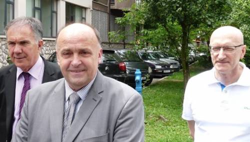 Zaraženi iz Tešnja moraju se liječiti u Kantonalnoj bolnici Zenica